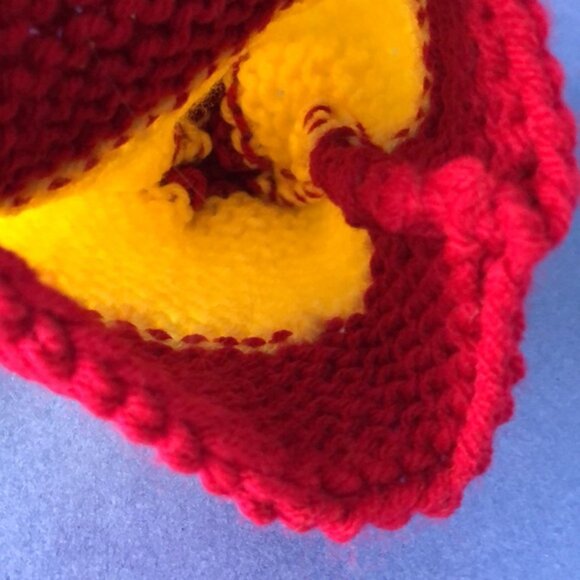 NWOT Vintage Hand-Knitted Made-in-Canada Burgundy & Yellow Beanie with Pom Pom - Picture 3 of 3